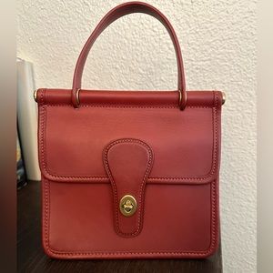 COACH Willis Top Handle 18 Red